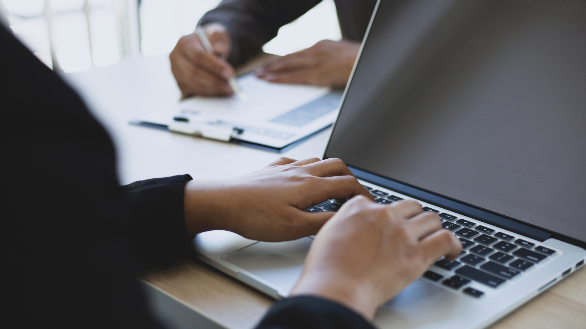 The Impact of Automation on White-Collar Jobs: Evaluating Changes in the Workforce Landscape